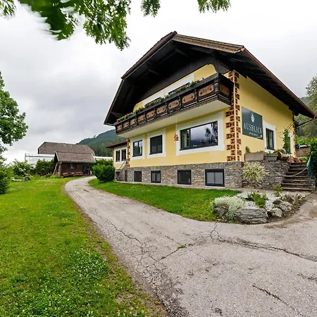 Spacious In Katschberg Апартаменты *